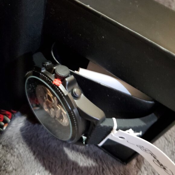 Ed Hardy Men’s Skull Watch With Adjustable Black Band NWT - Picture 3 of 8